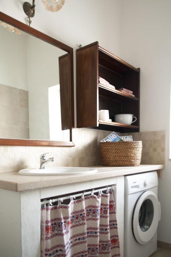 Il Trullo Bianco A Masseria Santalachicca 마세리아 오리미니 외부 사진