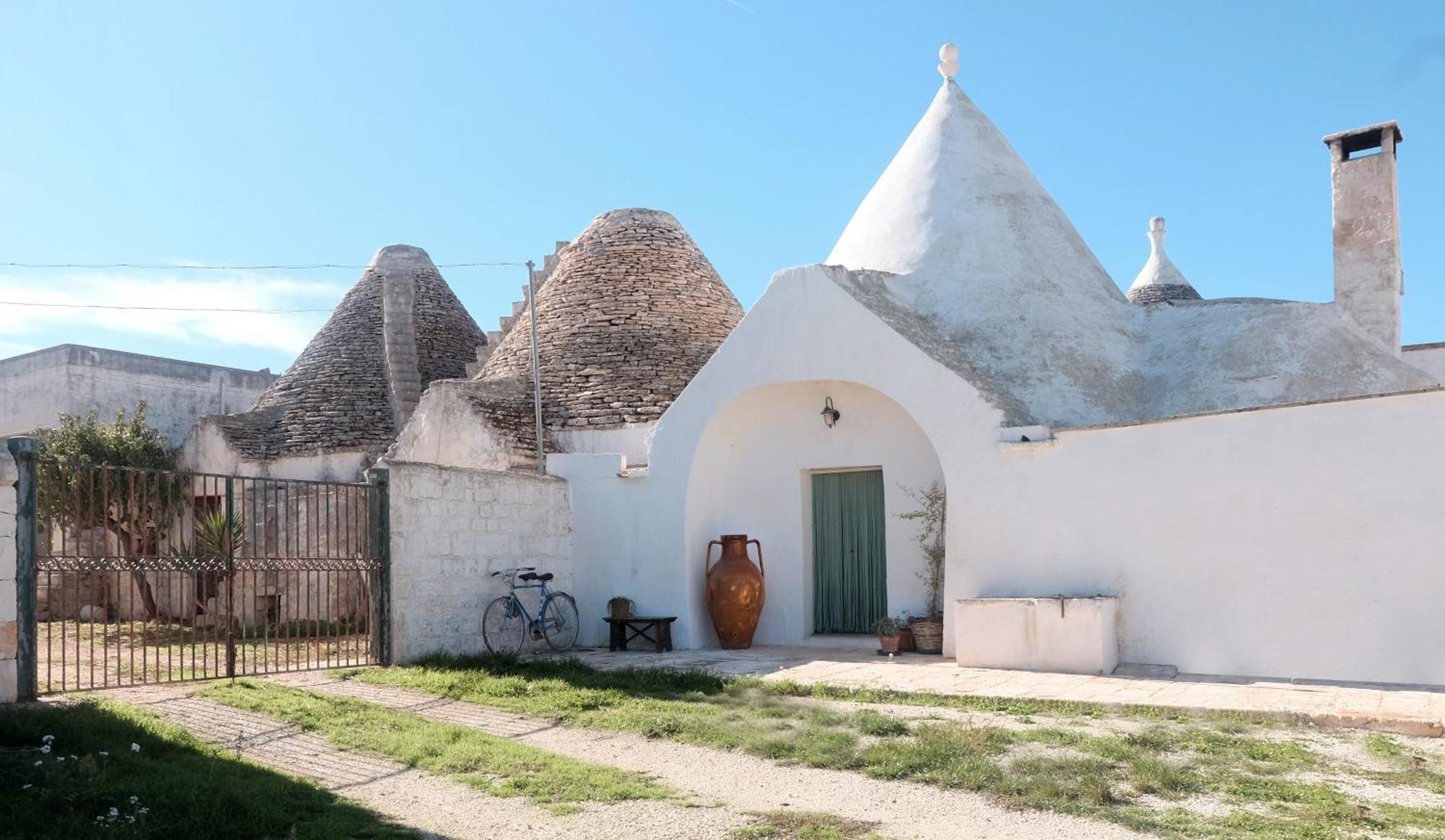 Il Trullo Bianco A Masseria Santalachicca 마세리아 오리미니 외부 사진